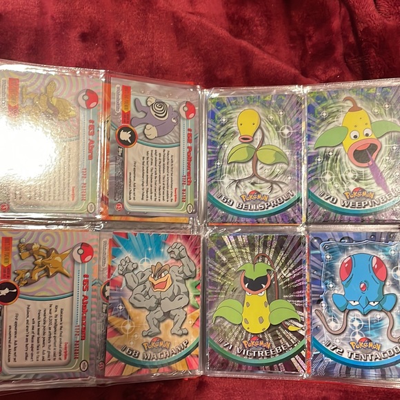 Pokémon cardholder book with Topps Collector cards (incomplete collection) - Picture 9 of 16